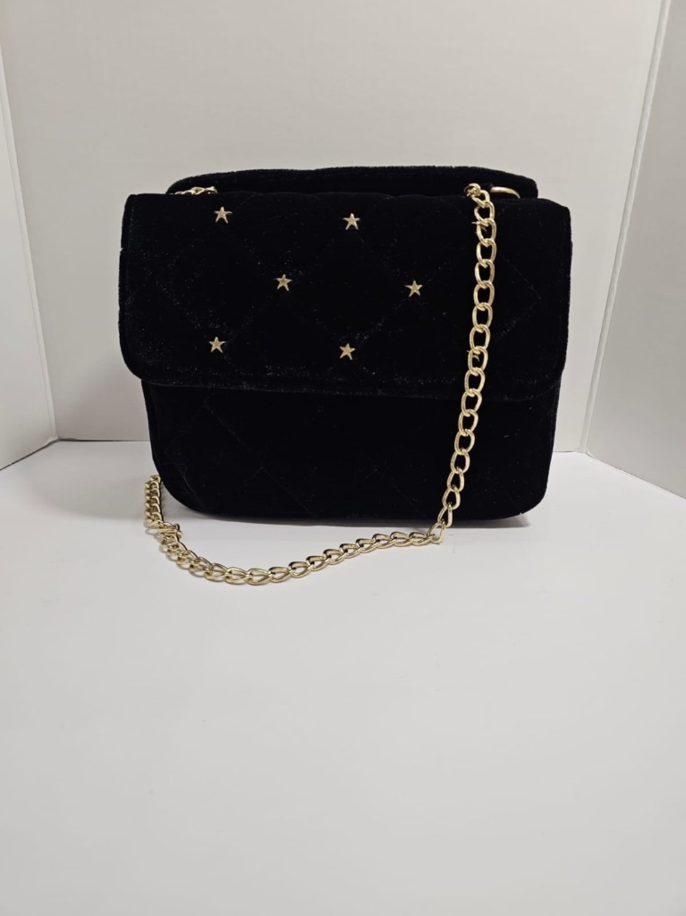 NWT Circus by Sam Edelman Black Quilted Velvet Crossbody with Gold Star Studs